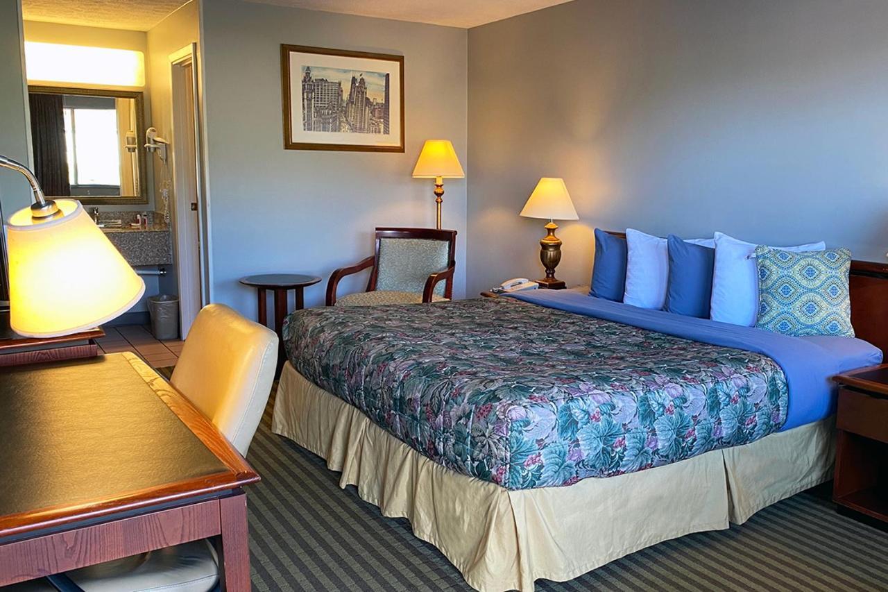 Lake Logan Inn Bagian luar foto